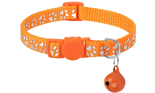 Orange tassmönstrat säkerhetskatthalsband, justerbart och lätt för komfort, säkerhetsspänne med matchande bjällra.